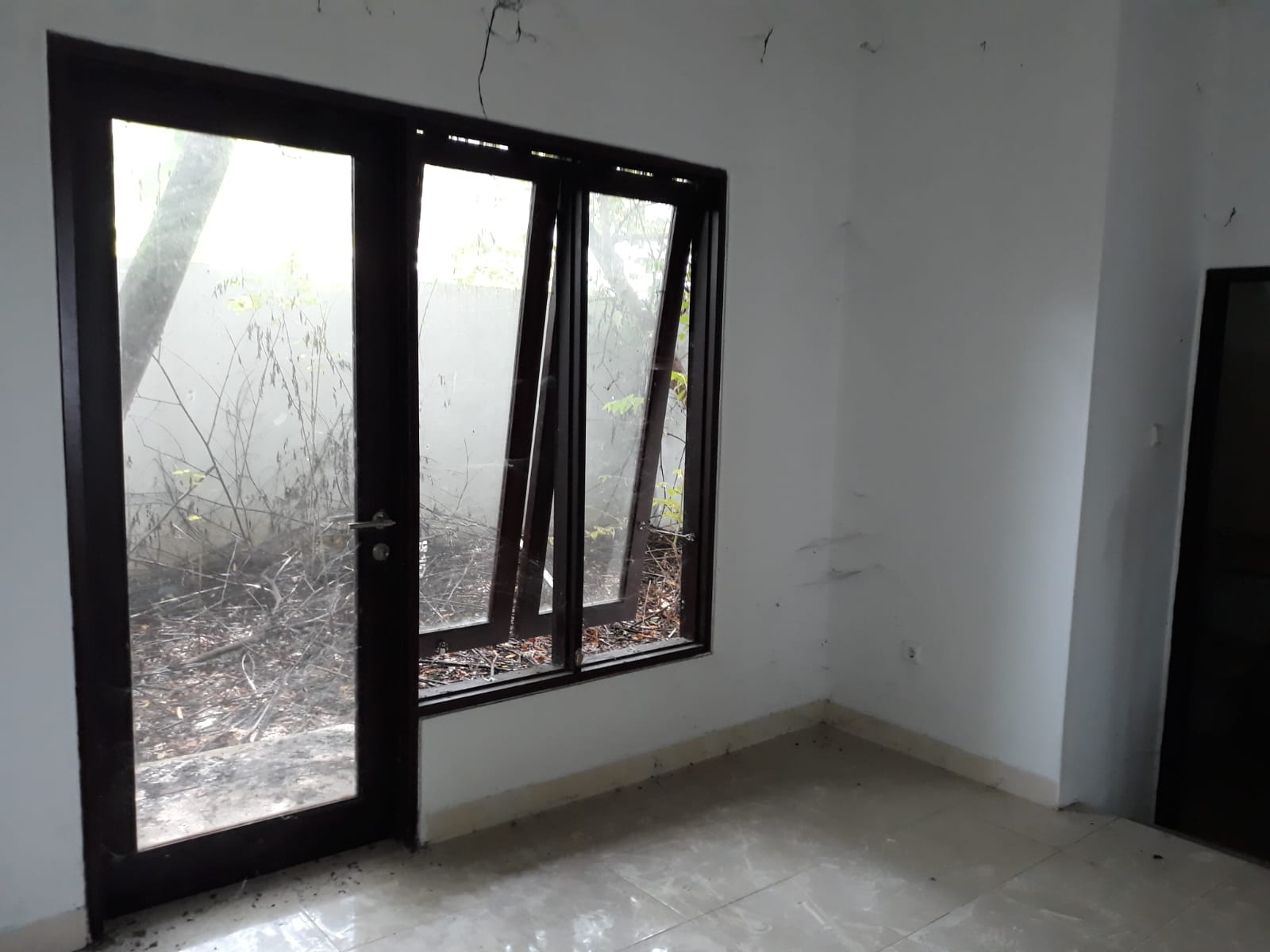 Rumah Dijual di Deltamas Cikarang